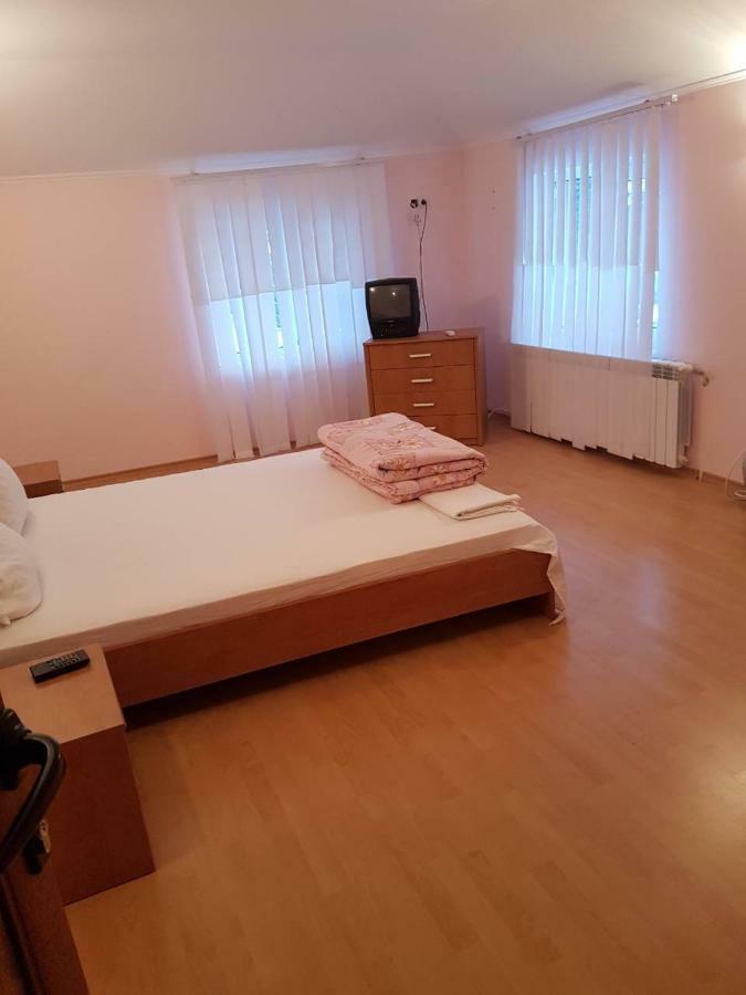Guest House Iveta Sofia Exterior photo